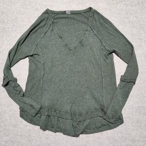 We‎ The Free People Green Waffle Knit Ruffle Hem V-Neck Long Sleeve Top